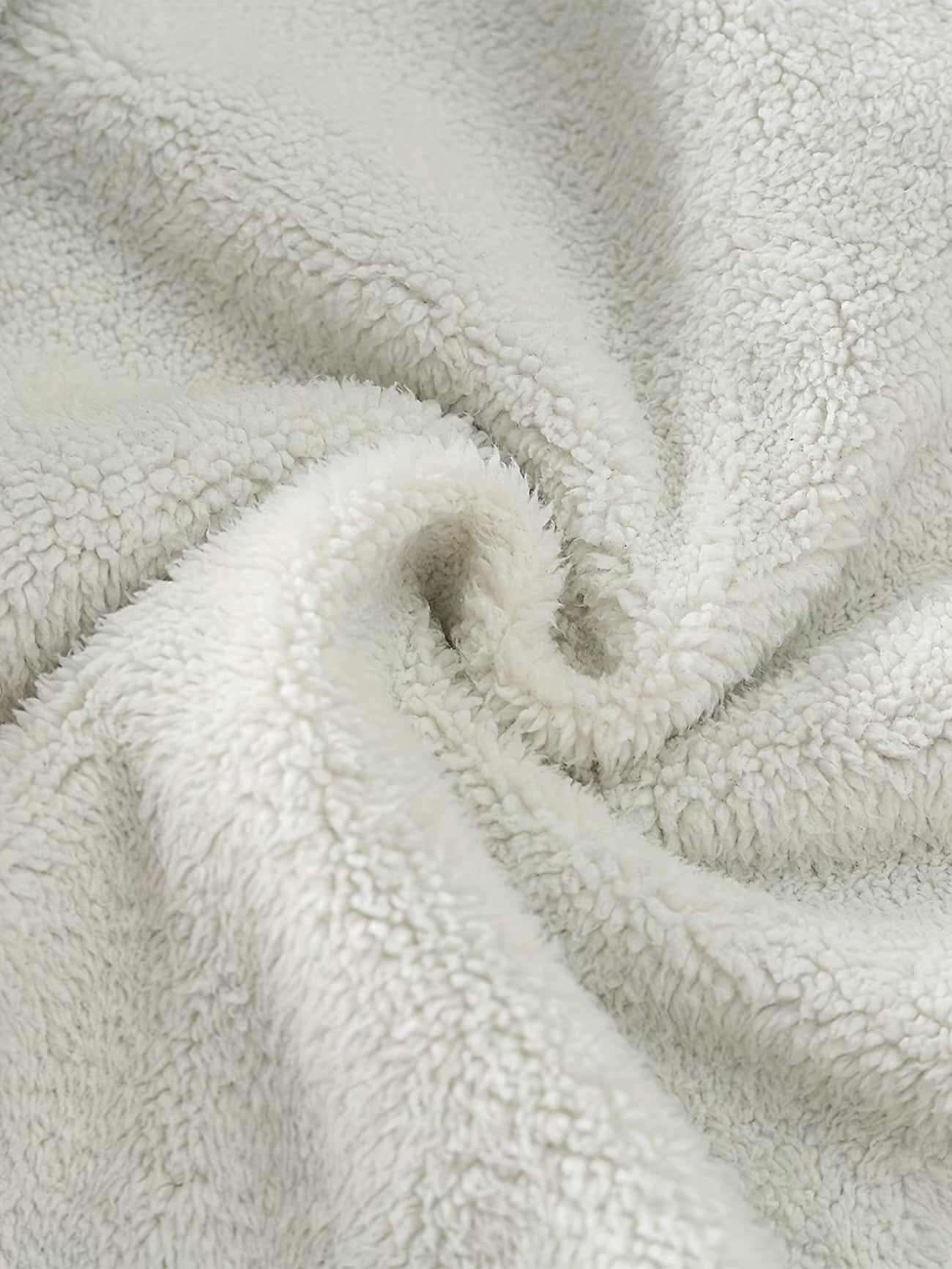 Cozy Fleece-Lined Denim Jacket - Plush Faux Fur Detail, Button Closure, Long Sleeve - Perfect for Fall/Winter