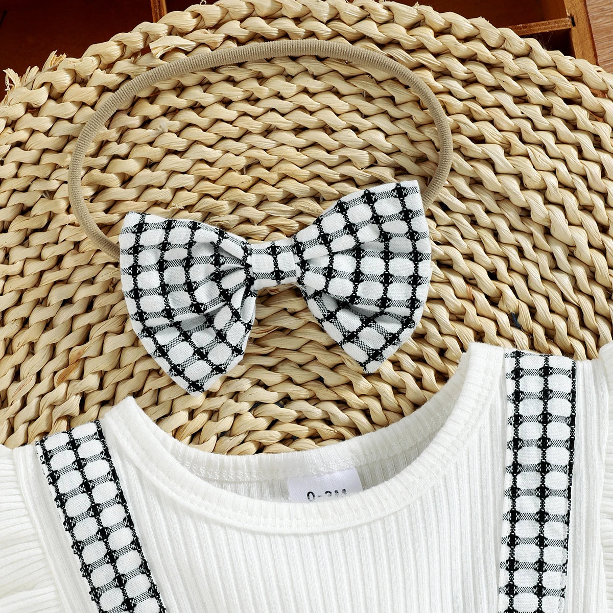 Flared Ruffle Sleeve Bowknot Romper