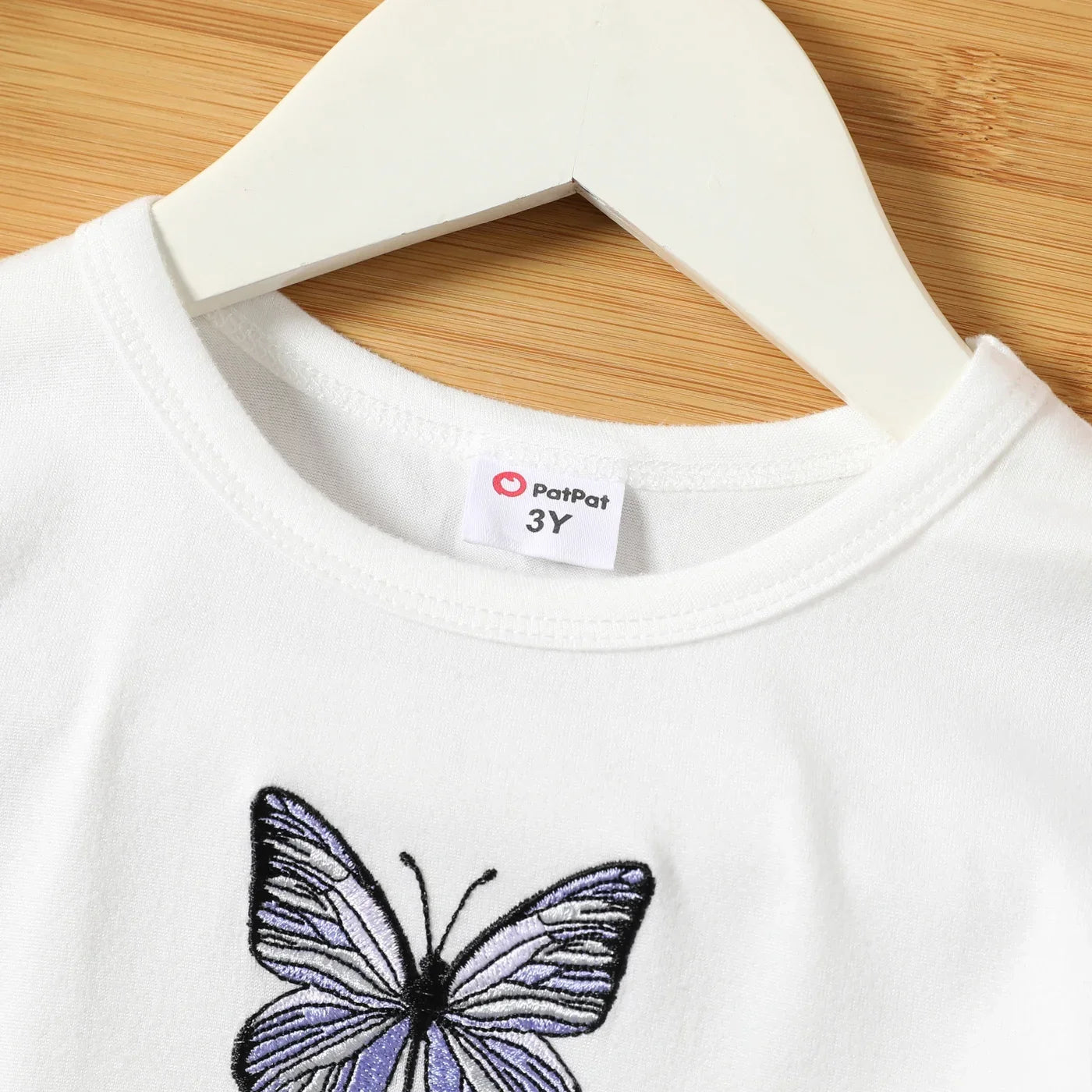 Butterfly Embroidered/Print Short-sleeve Tee Suitable for Summer Season Soft and Comfortable