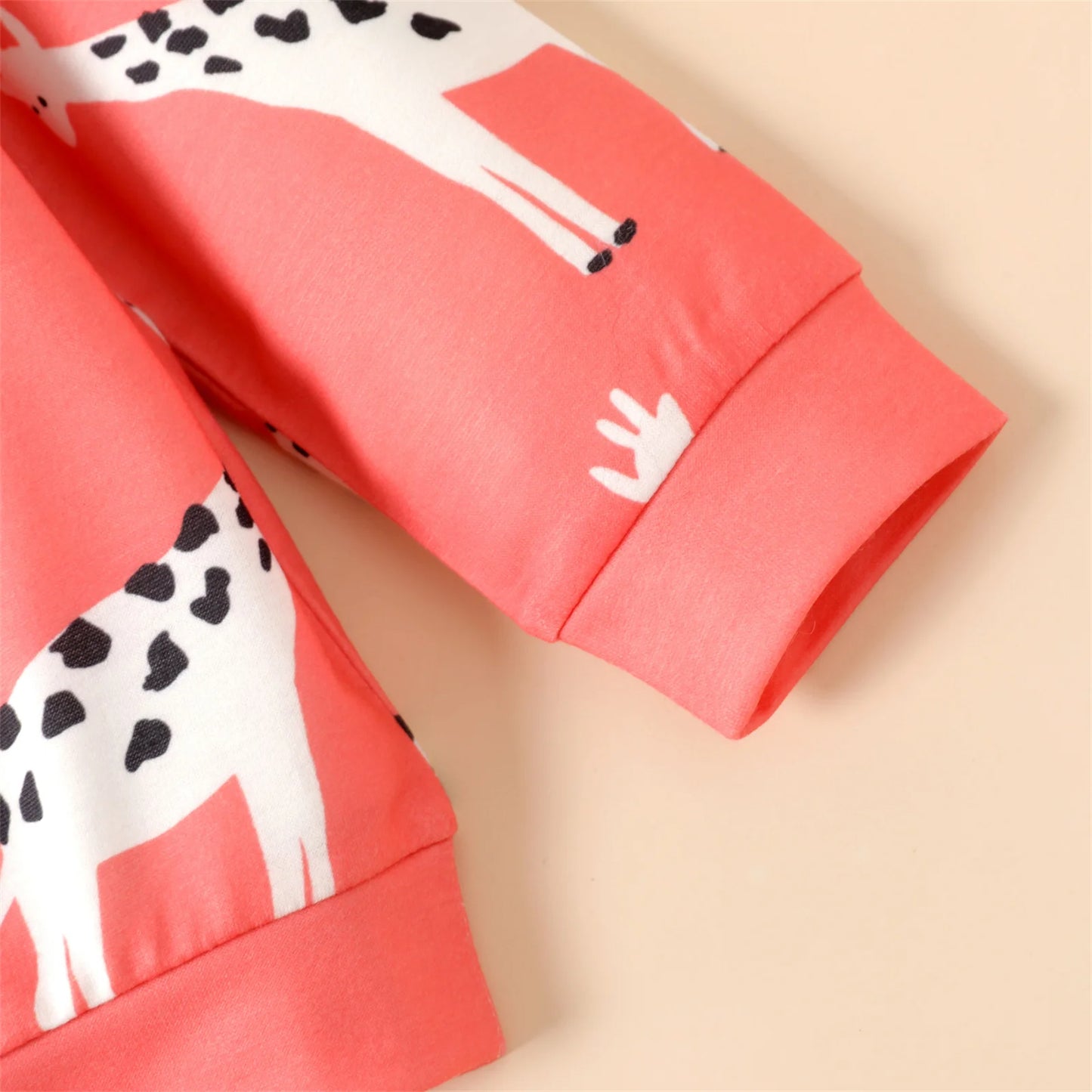 Winter Giraffe Print Long sleeve Sweatshirt