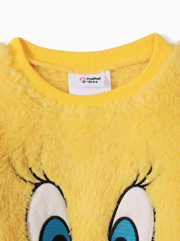 Looney Tunes Embroidered Long-sleeve Thermal Fuzzy Pullover Yellow