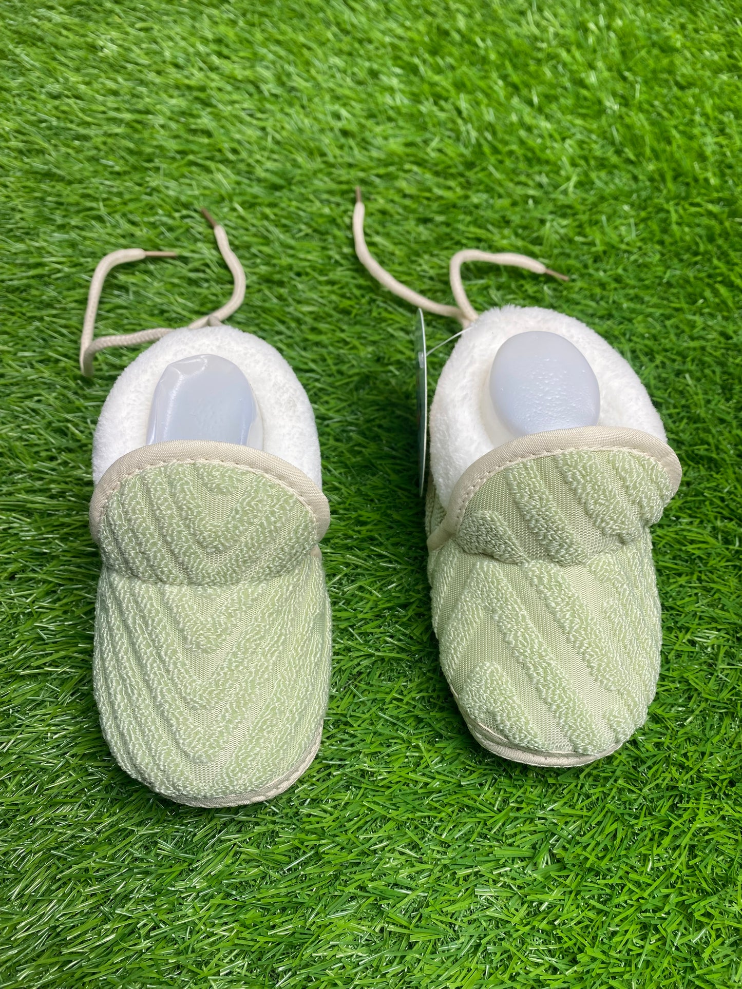 Fluffy soft fleese winter shoes