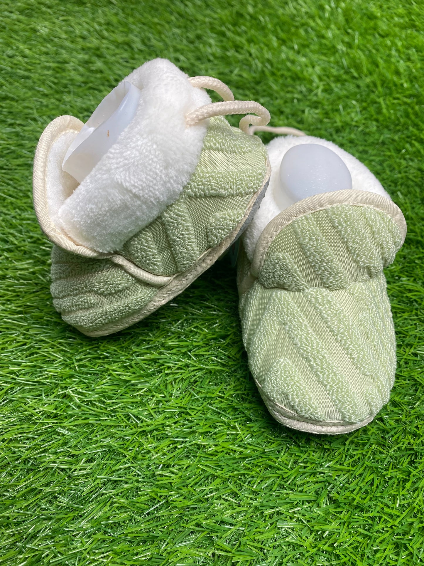 Fluffy soft fleese winter shoes