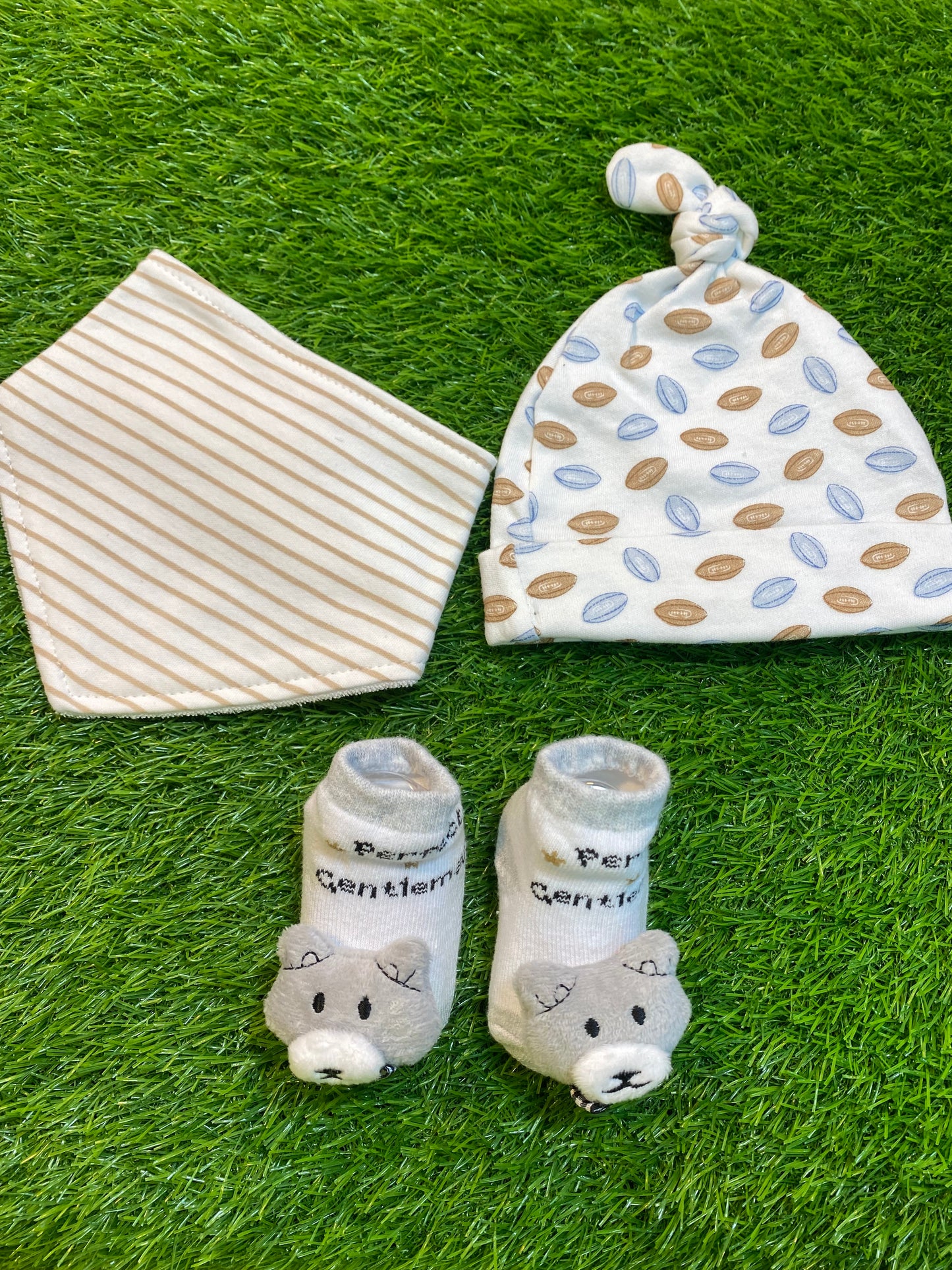 Baby Cap, Bib & Sock 3 Pcs Set