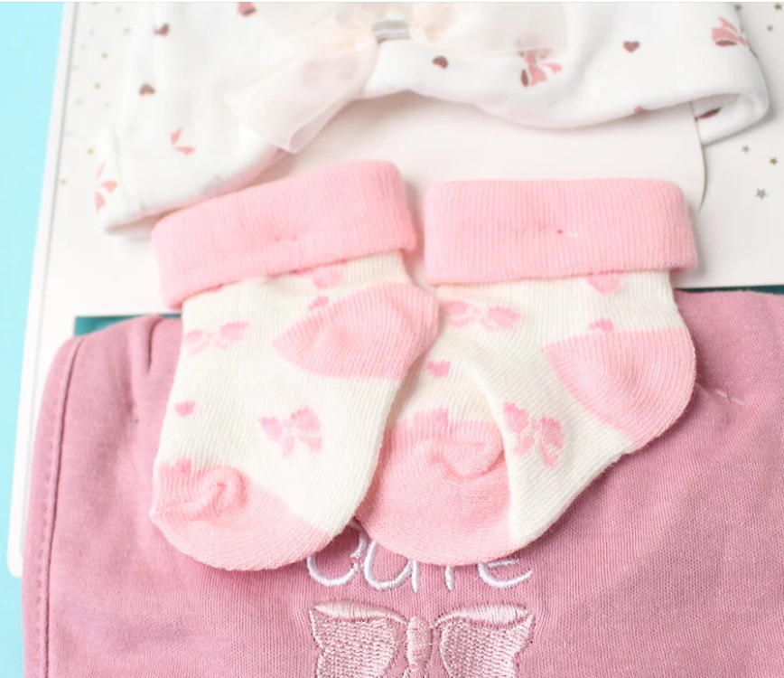 Baby Socks & Cap Bib Set Girl 4Pc Stylish