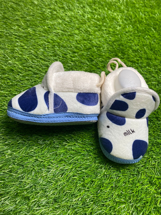 Fluffy soft fleese winter shoes