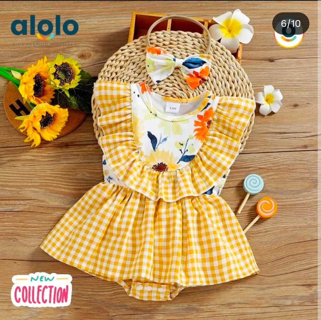 Baby Cotton Solid & Floral-print Spliced Lace Flutter-sleeve Romper with Headband Set
