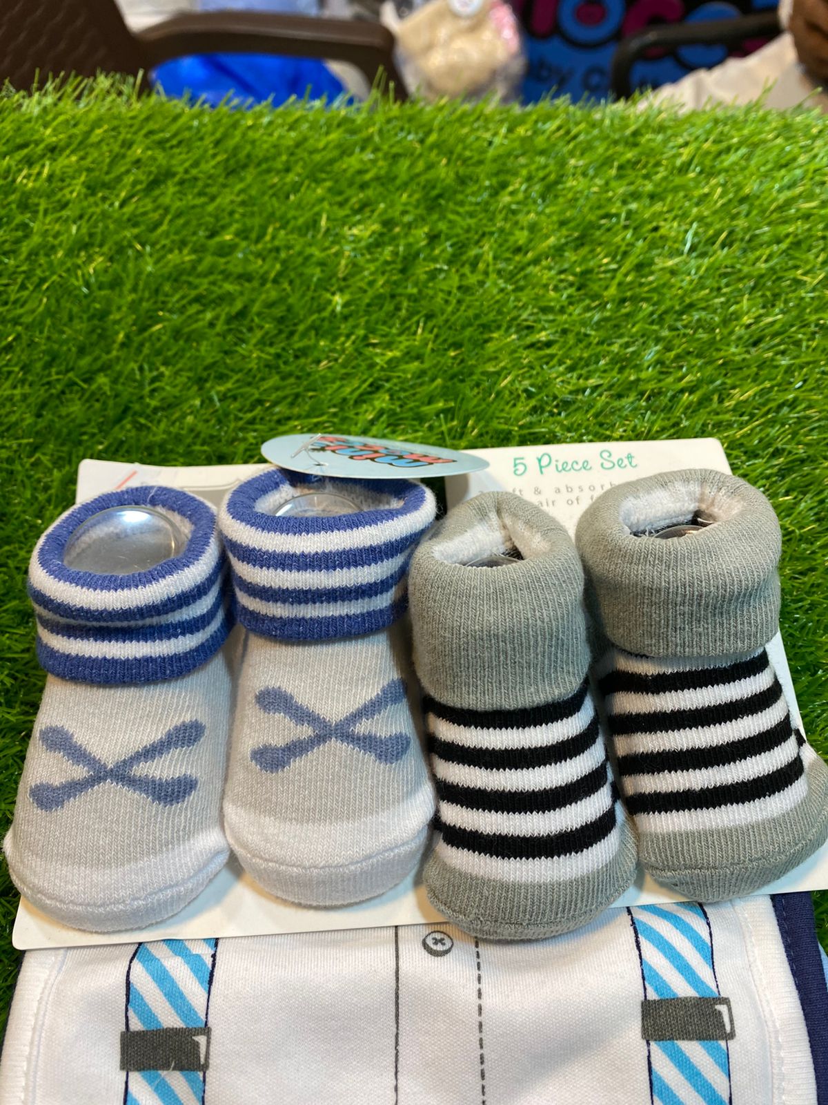 Fancy Bibs & Socks Set Gentelman