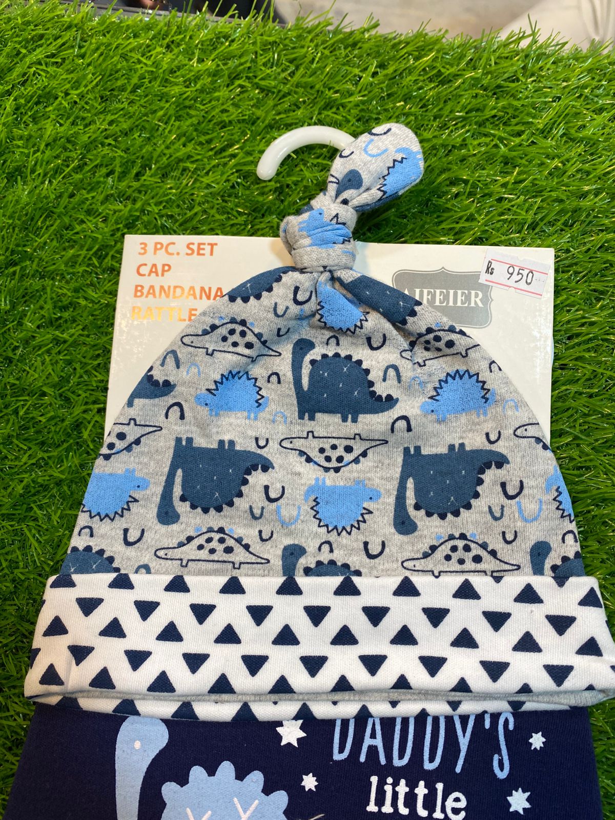 Baby Cap, Bib & Sock 6-9M 3 Pcs Set