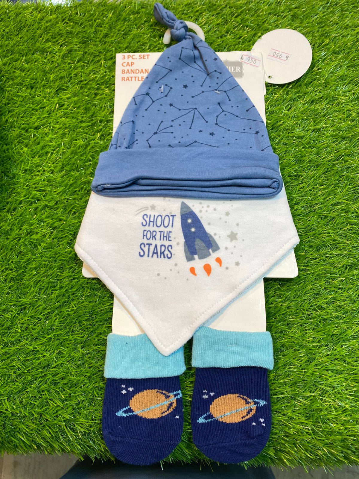 Baby Cap, Bib & Sock 6-9M 3 Pcs Set space