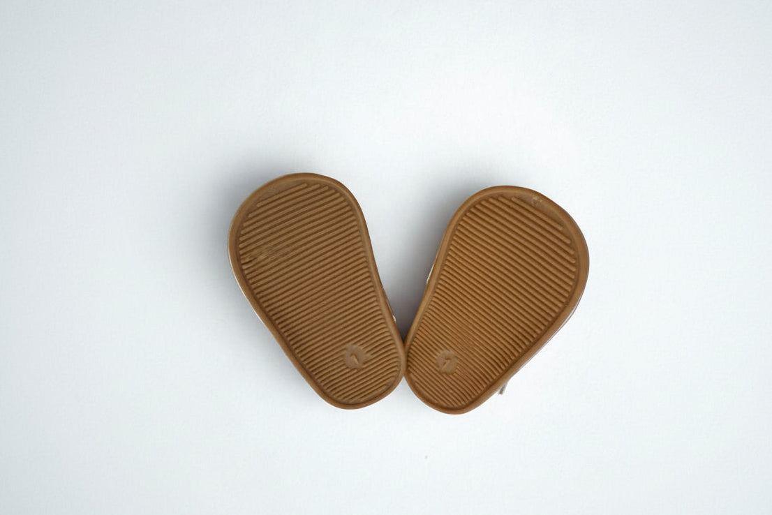 Girl's Silver Sandal (042LR)