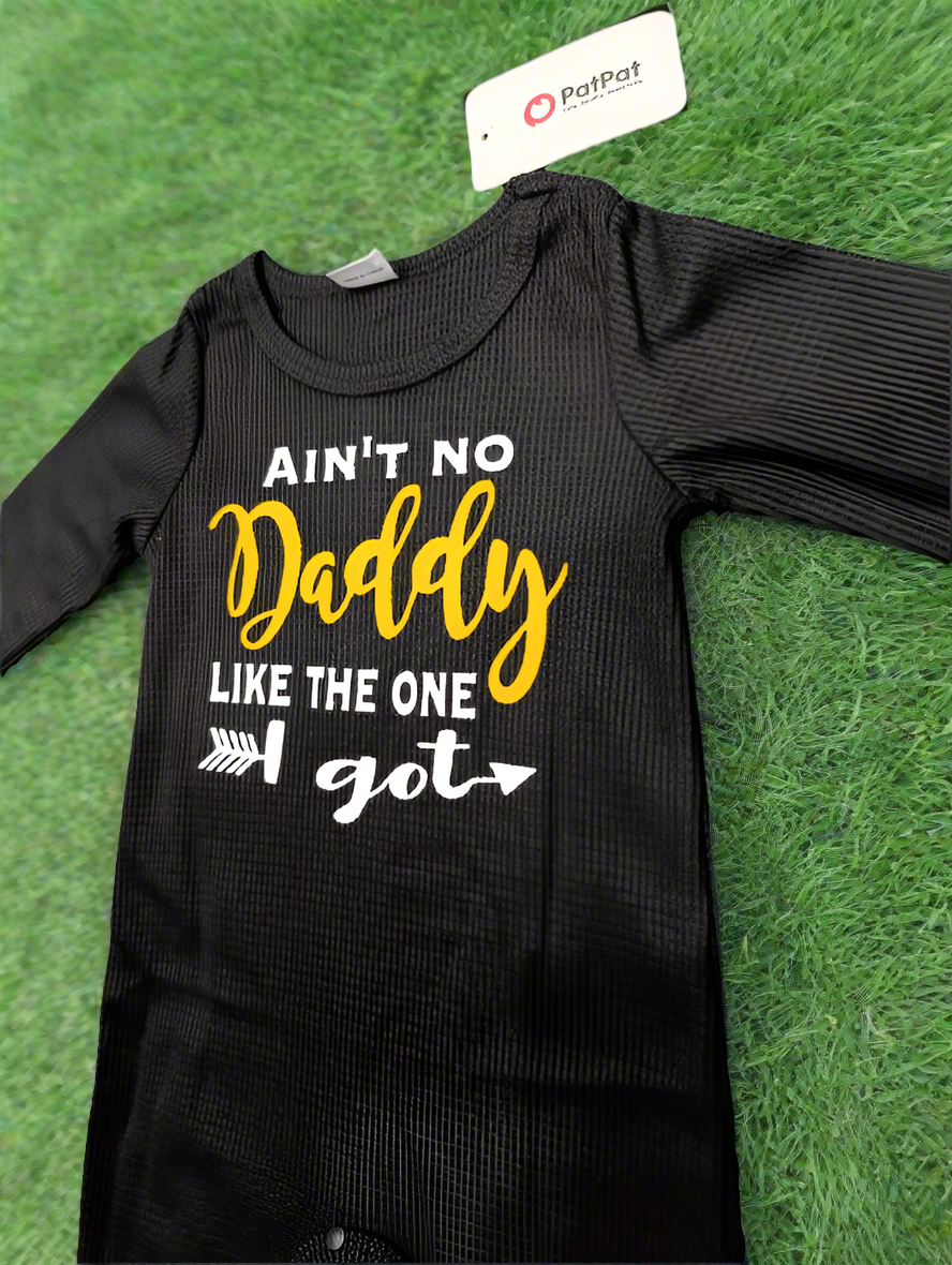 Baby letter print romper