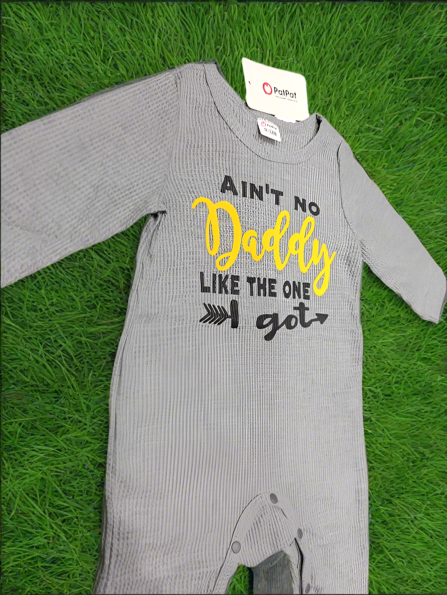 Baby letter print romper