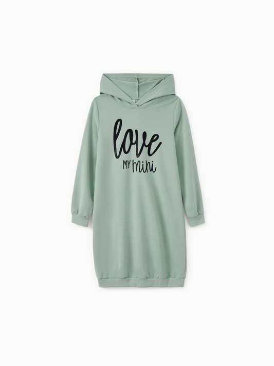 Love My Mini Sage-Green Long-Sleeve Hoodie Dress – Casual Mother-Daughter Matching Style