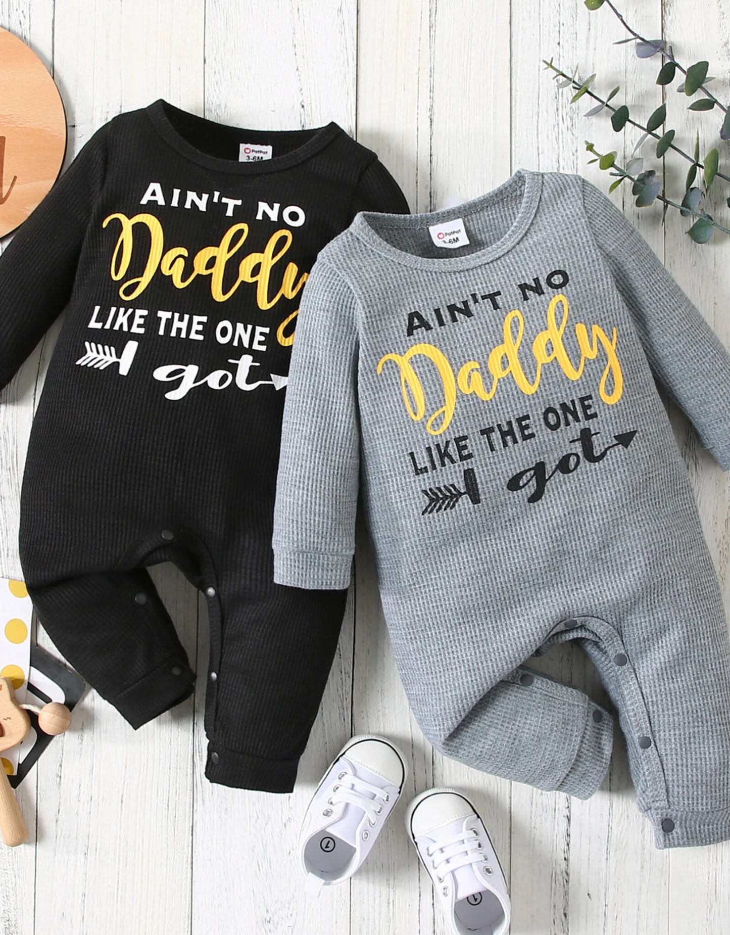 Baby letter print romper