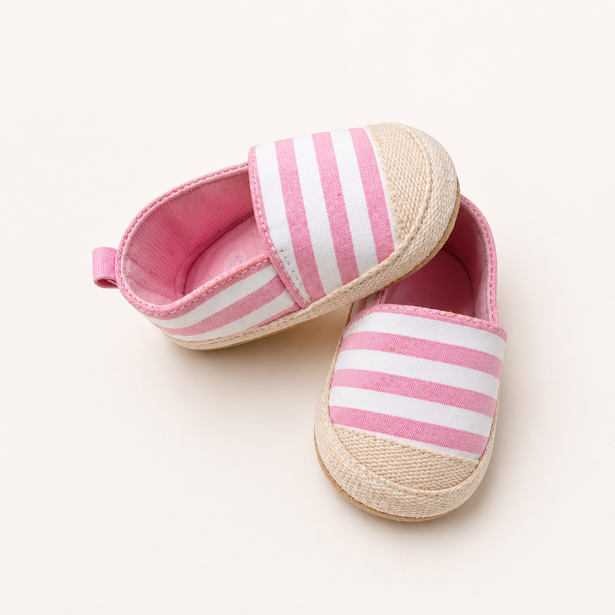 Baby Girls pink & white shoes
(042LR)
